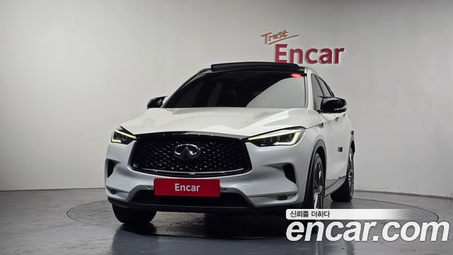 Infiniti QX50 2.0 Sensory AWD - фото 2