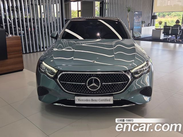 Mercedes-Benz E-Class W214 E200 Avantgarde - фото 2