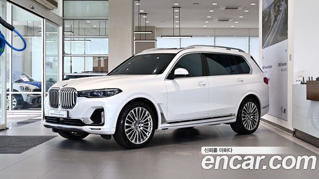 BMW X7 G07 xDrive 40i Design Pure Excellence 7-Seater - фото 0