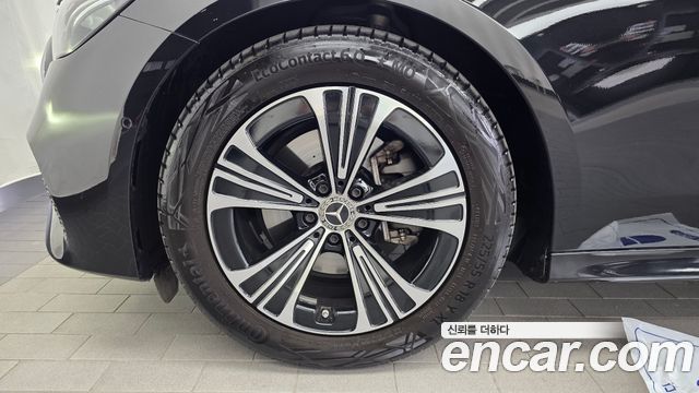 Mercedes-Benz E-Class W214 E200 Avantgarde - фото 4