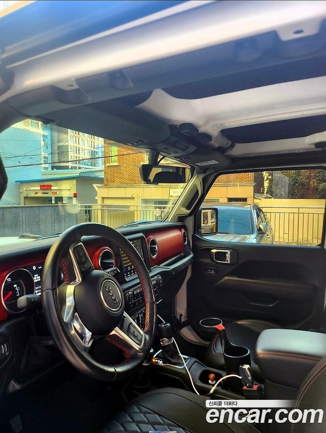Jeep Wrangler JL 2.0 Rubicon 4Door - фото 1