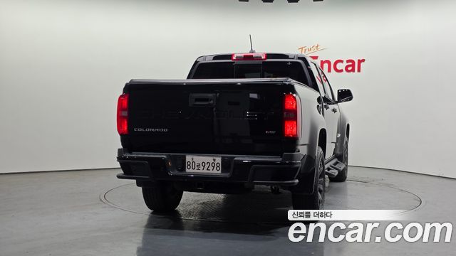 Chevrolet (GM Daewoo) Colorado 3.6 Z71-X Midnight 4WD - фото 3