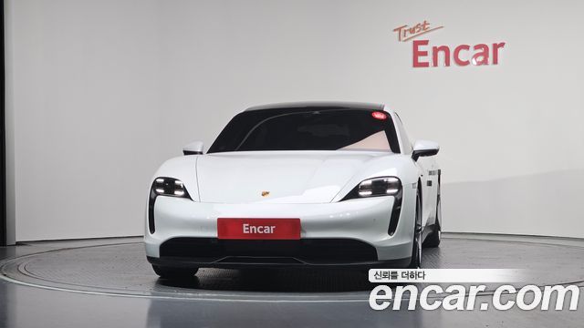 Porsche Taycan Base - фото 2