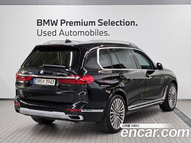 BMW X7 G07 xDrive 40i Design Pure Excellence 6-Seater - фото 1