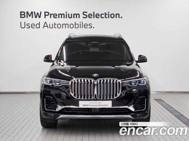 BMW X7 G07 xDrive 40i Design Pure Excellence 6-Seater - фото 2
