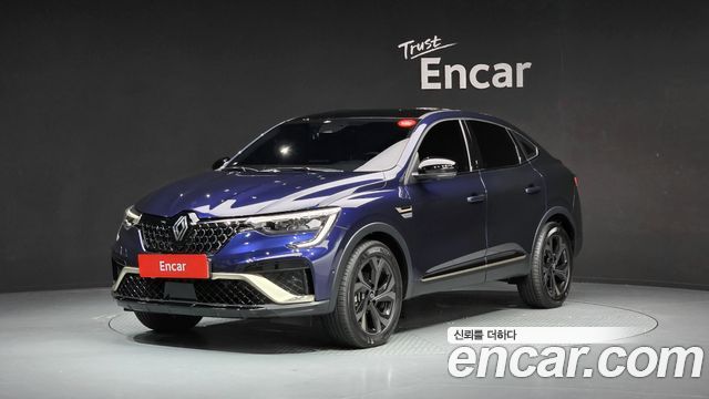 Renault Samsung Arkana 1.6 E-TECH Iconic Design Package - фото 0