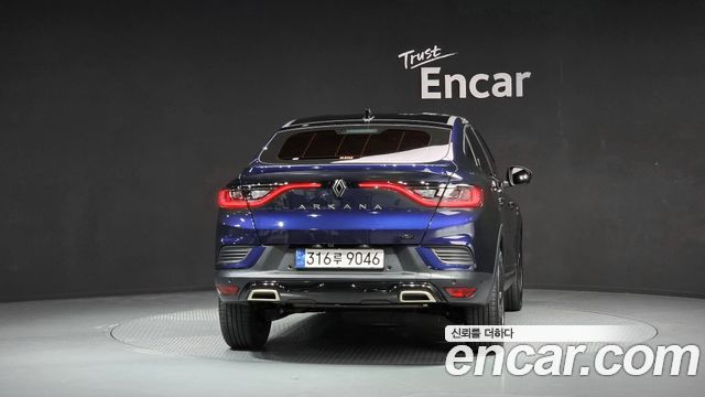 Renault Samsung Arkana 1.6 E-TECH Iconic Design Package - фото 3