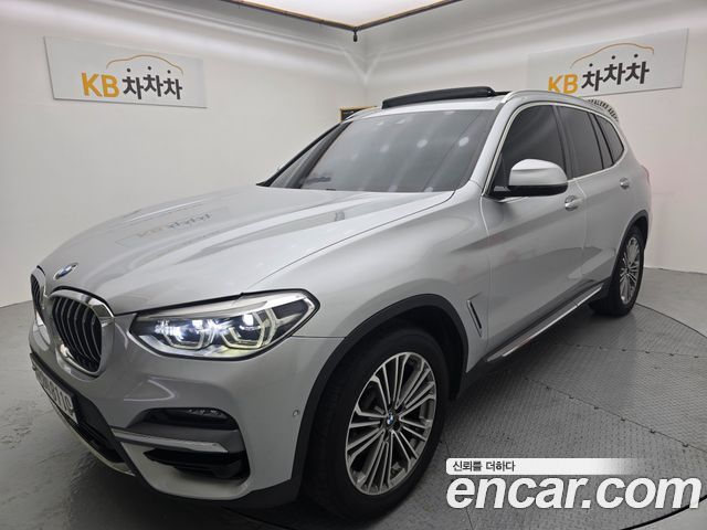 BMW X3 G01 xDrive 20i Luxury - фото 0