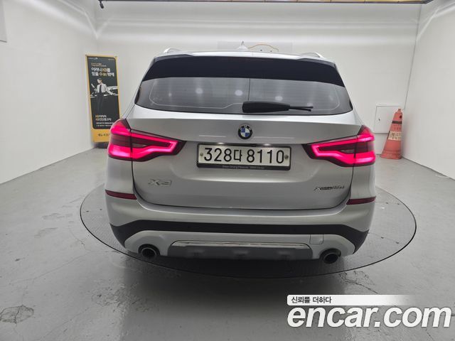 BMW X3 G01 xDrive 20i Luxury - фото 3