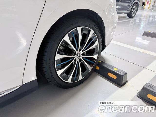 Mercedes-Benz EQE V295 EQE350+ - фото 4