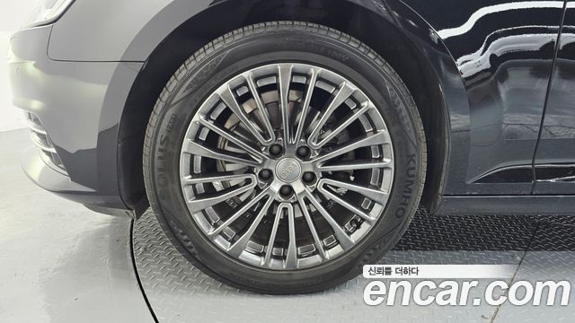Audi A4 B9 30 TDI Premium - фото 4