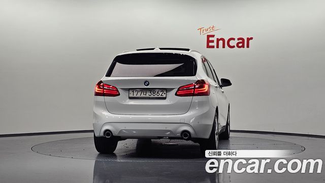 BMW 2-Series F45 Joy - фото 3