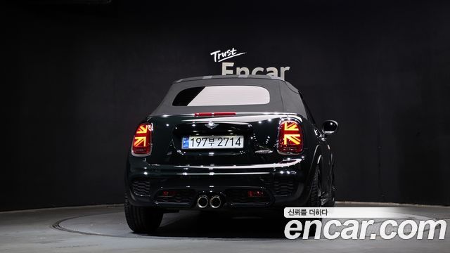 Mini Cooper Convertible JCW 3rd - фото 3