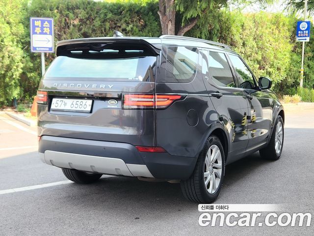 Land Rover Discovery 3.0 TD6 HSE - фото 3