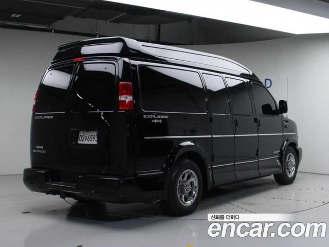 Chevrolet Express Van 6.0 - фото 1