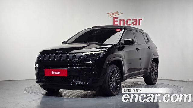 Jeep Compass 2-го поколения S2.4 AWD - фото 0