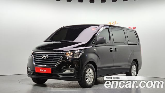 Hyundai Starex Новый Van 3-Seater Smart - фото 0