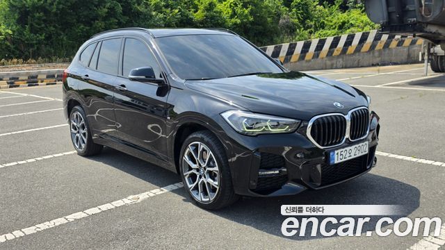BMW X1 F48 xDrive 20i M Sport - фото 2