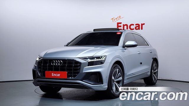 Audi Q8 50 TDI Quattro Premium - фото 0