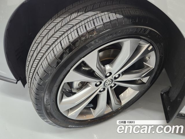 Toyota Sienna 4-го поколения 2.5 Hybrid 2WD - фото 4