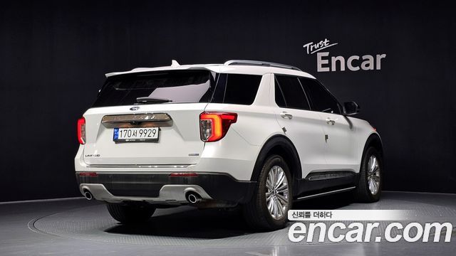 Ford Explorer 6-го поколения 2.3 LimIted 4WD - фото 1