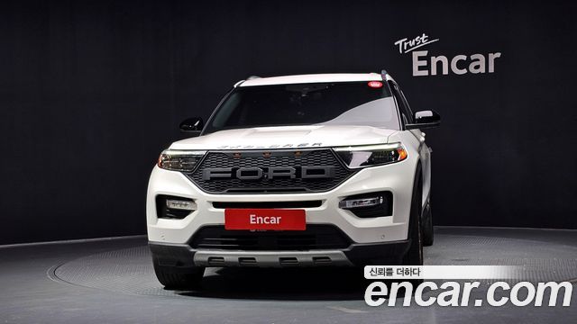 Ford Explorer 6-го поколения 2.3 LimIted 4WD - фото 2