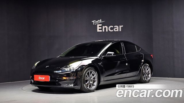 Tesla Model 3 Standard Range Plue RWD - фото 0