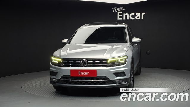Volkswagen Tiguan 2-го поколения 2.0 TDI Prestige - фото 2