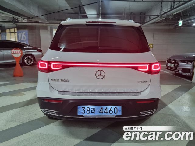 Mercedes-Benz EQB X243 EQB300 4MATIC - фото 3