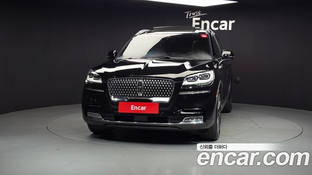 Lincoln Aviator 2-го поколения 3.0 Reserve AWD - фото 2