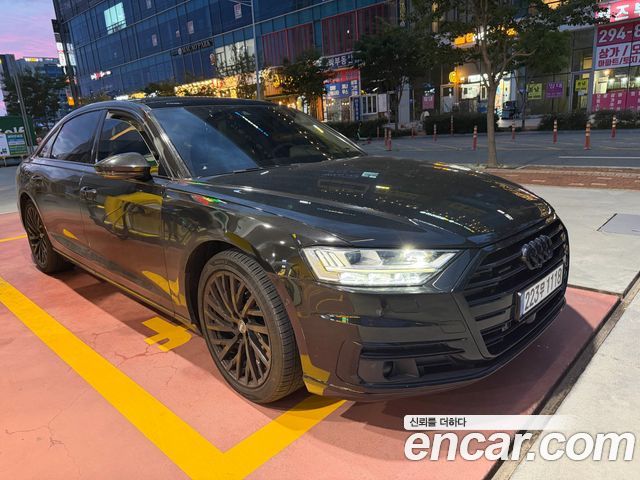 Audi A8 D5 55 TFSI Quattro LWB - фото 1