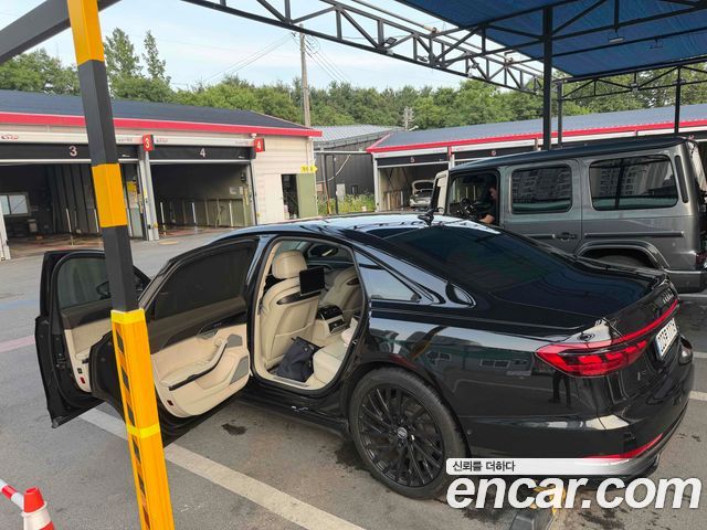 Audi A8 D5 55 TFSI Quattro LWB - фото 2