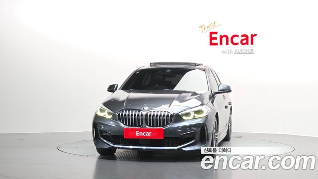 BMW 1-Series F40 118d M Sport - фото 2