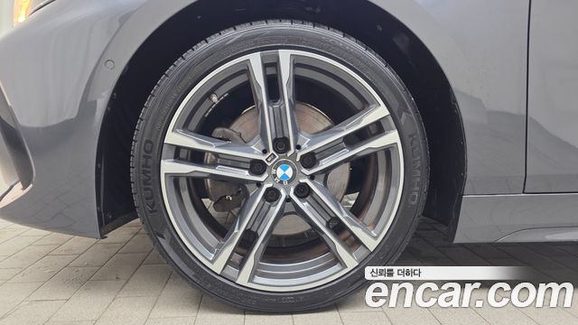 BMW 1-Series F40 118d M Sport - фото 4