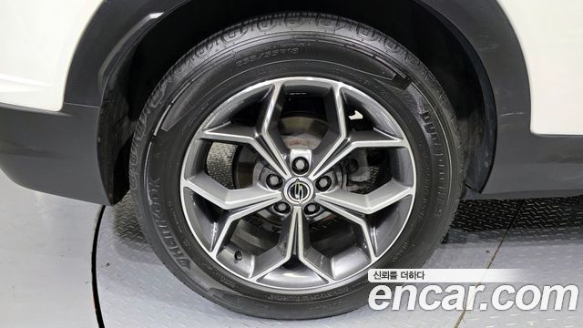 SsangYong Korando Gasoline 1.5 2WD C7 - фото 4