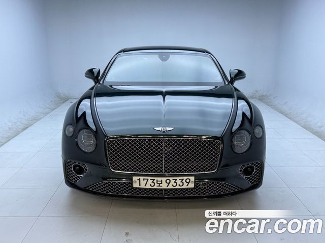 Bentley Continental GT 4.0 GT - фото 0