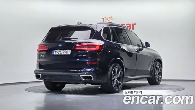 BMW X5 G05 xDrive 45e M Sport - фото 0