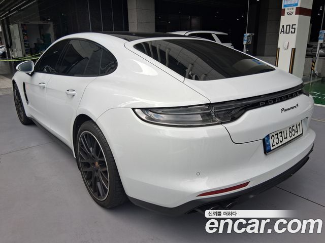 Porsche Panamera 2.9 AWD Platinum Edition - фото 3