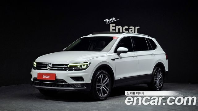 Volkswagen Tiguan 2.0 TDI Prestige - фото 0