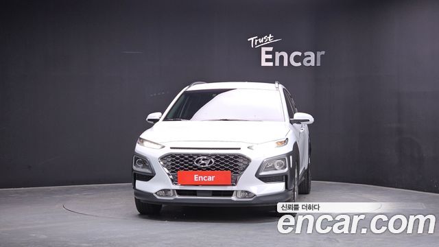 Hyundai Kona гибрид Premium Special - фото 1