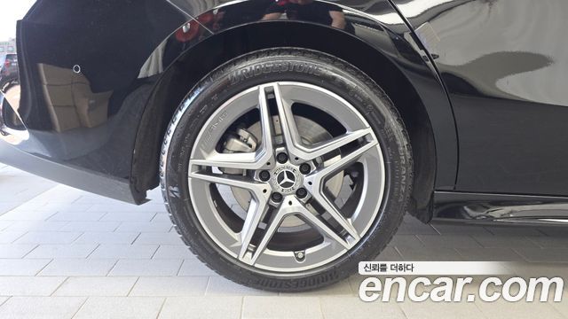 Mercedes-Benz CLA-Class C118 CLA250 4MATIC - фото 4