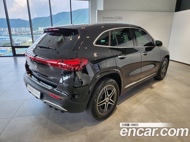 Mercedes-Benz EQA H243 EQA250 AMG Line - фото 3