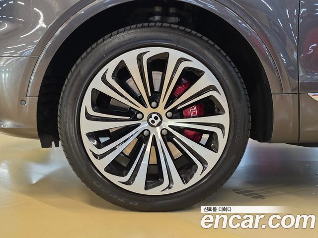 Bentley Bentayga 4.0 V8 - фото 4