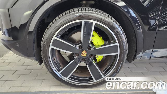 Porsche Cayenne PO536 3.0 E-HYBRID COUPE PLATINUM EDITION - фото 4