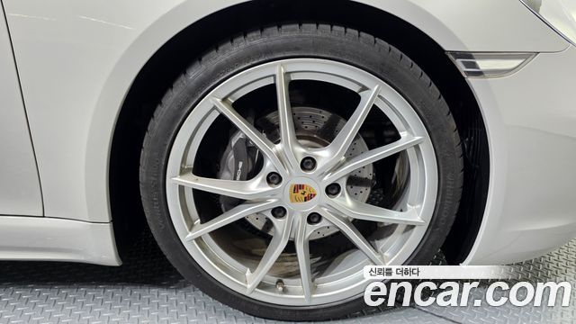 Porsche 718 2.0 - фото 4