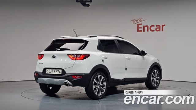 Kia Stonic Diesel 1.6 Trendy - фото 0