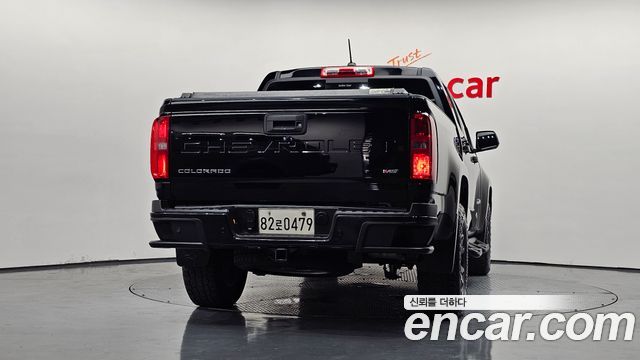 Chevrolet (GM Daewoo) Colorado 3.6 Z71-X Midnight 4WD - фото 3