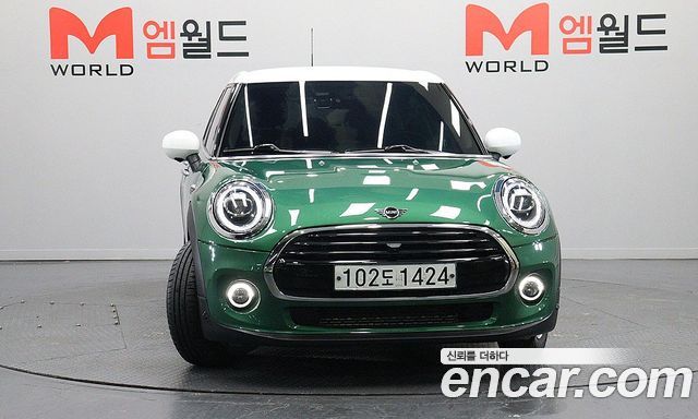 Mini Cooper 5Door Standard 3rd - фото 2