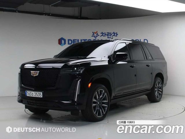 Cadillac Escalade 5-го поколения 6.2 ESV ESV Sports Platinum - фото 0