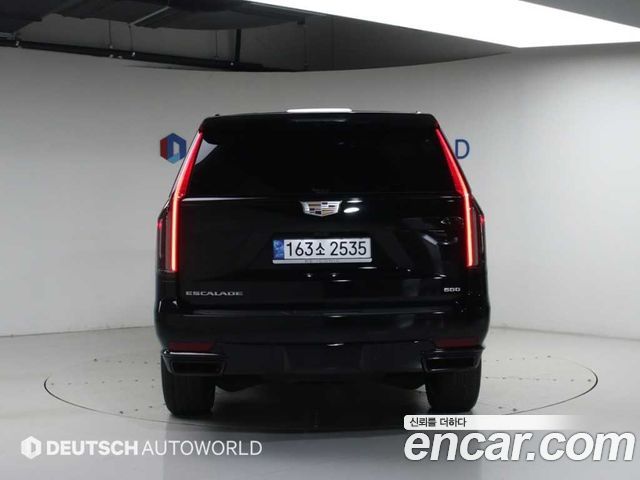 Cadillac Escalade 5-го поколения 6.2 ESV ESV Sports Platinum - фото 3